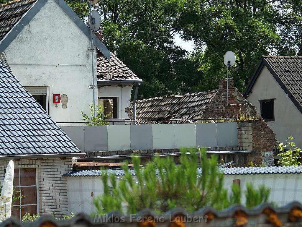 Detonation im Haus Erftstadt Dirmertsheim Brueckenstr P652.JPG